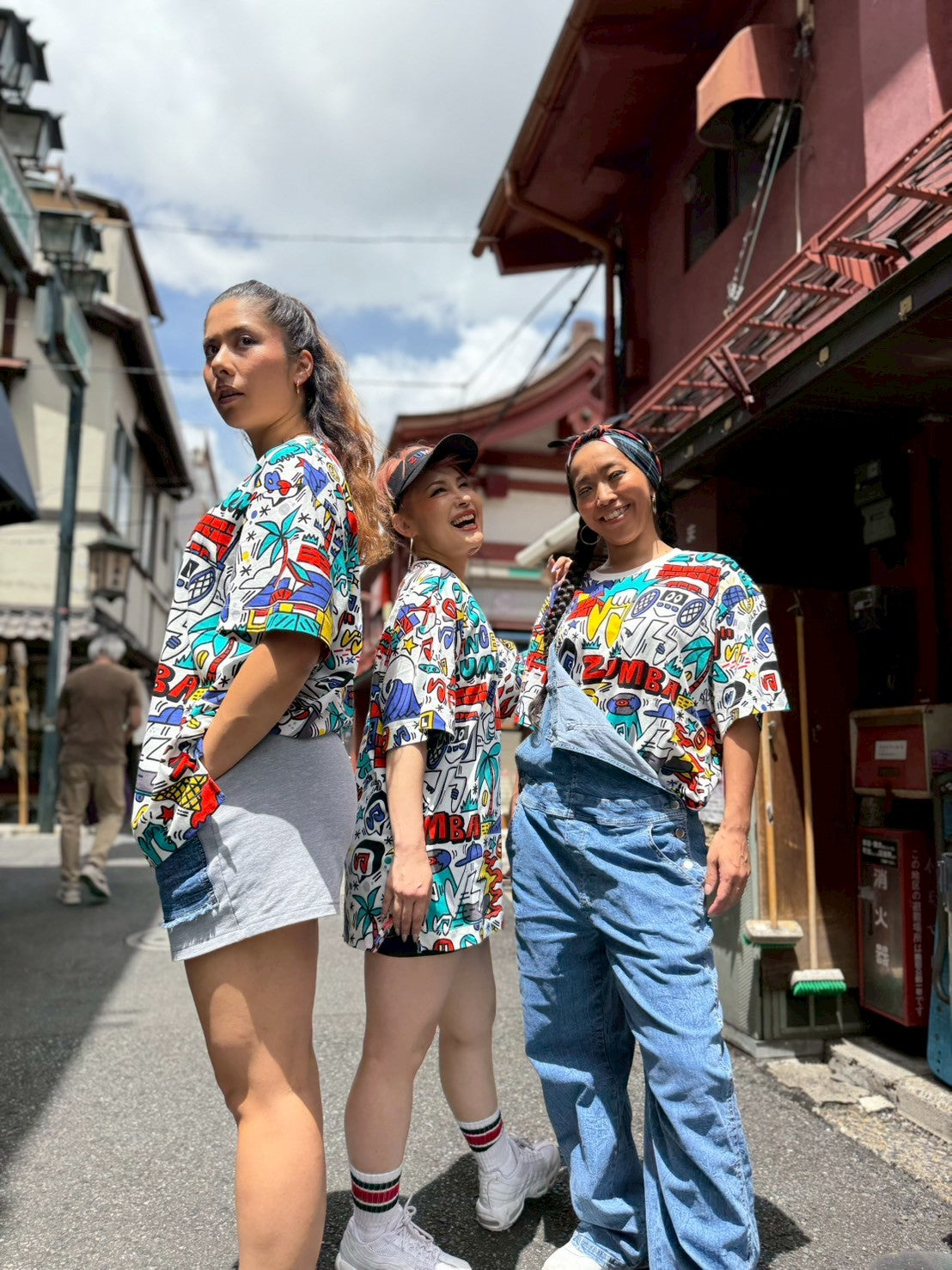 Zumba Pop Beach T-shirt 【1 PER PERSON】
