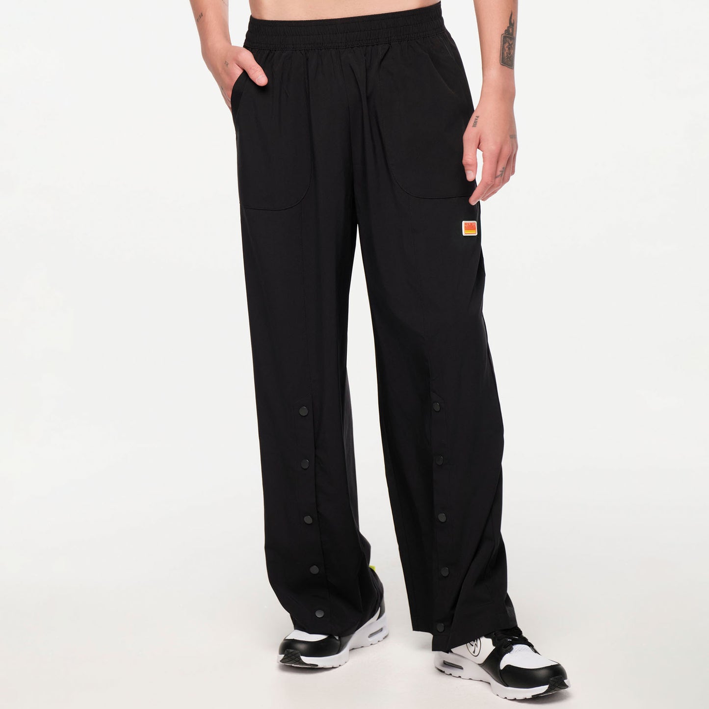 Zumba Explore Wide Leg Woven Pants - Bold Black