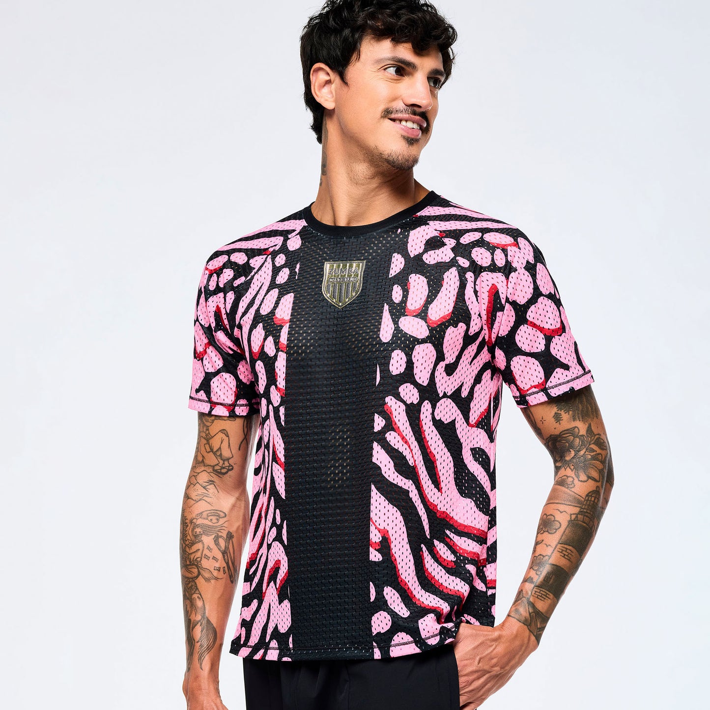 Victory Mesh Crew Neck Raglan Sleeve Top