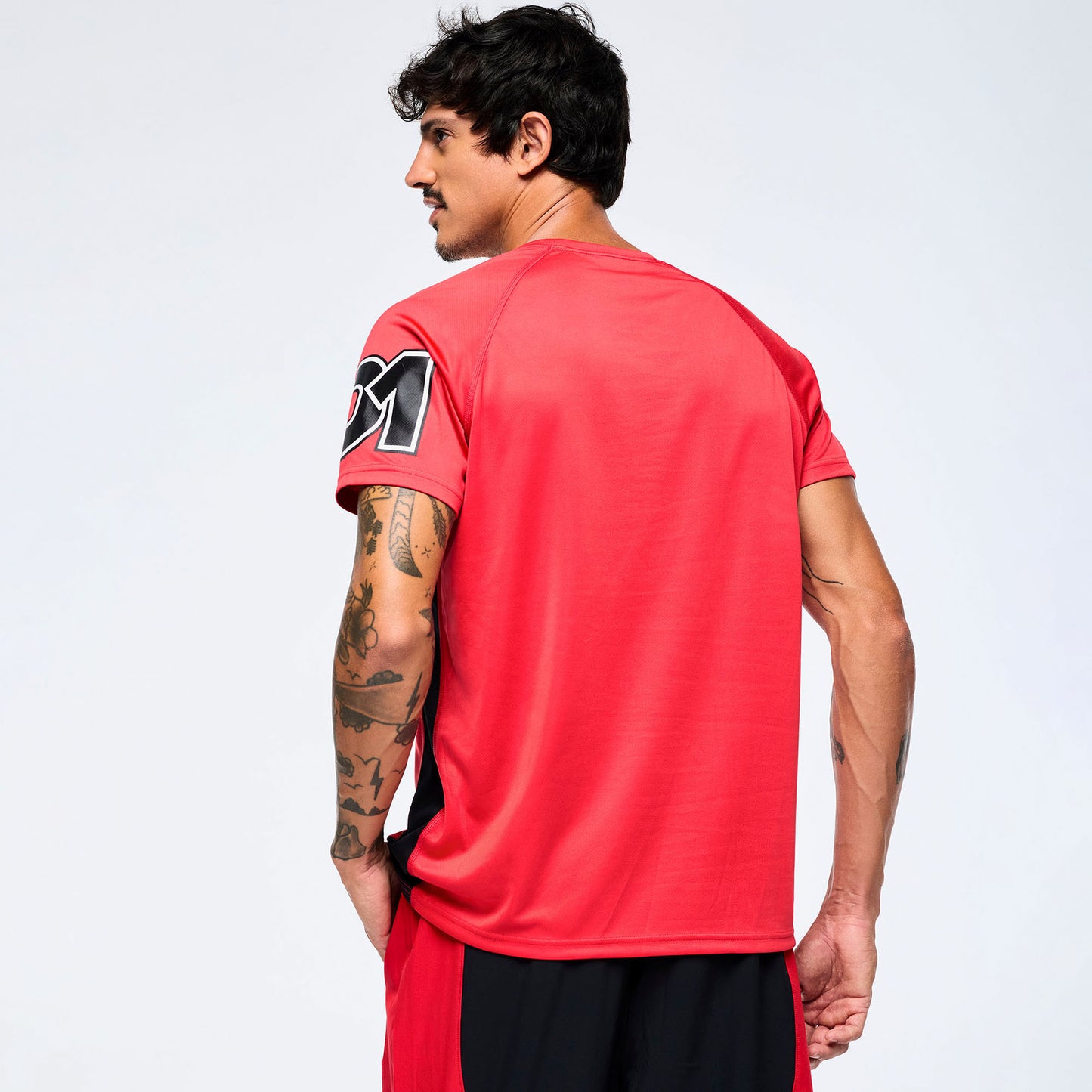 Men's Raglan Crew Neck With Shoulder Inserts