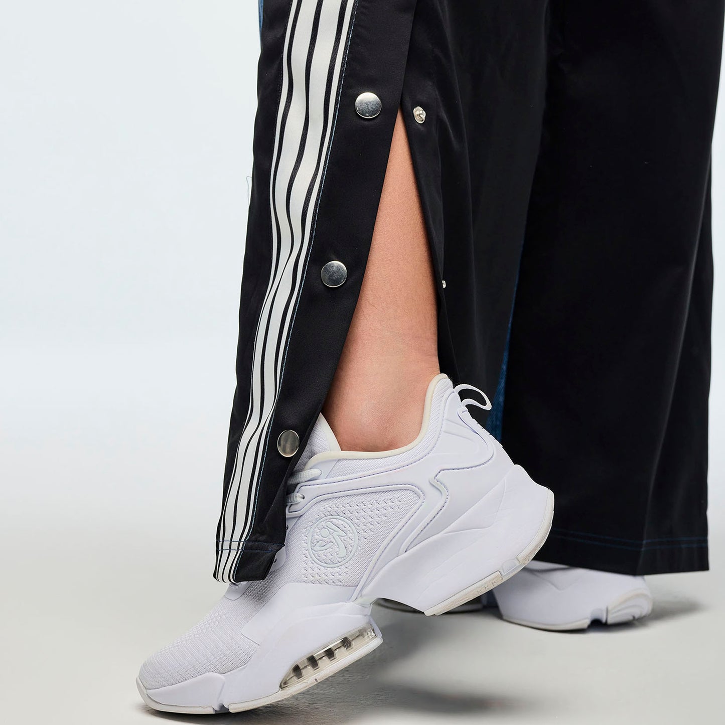 ZW Wide Leg Pants With Side Snap Placket Z1B000694