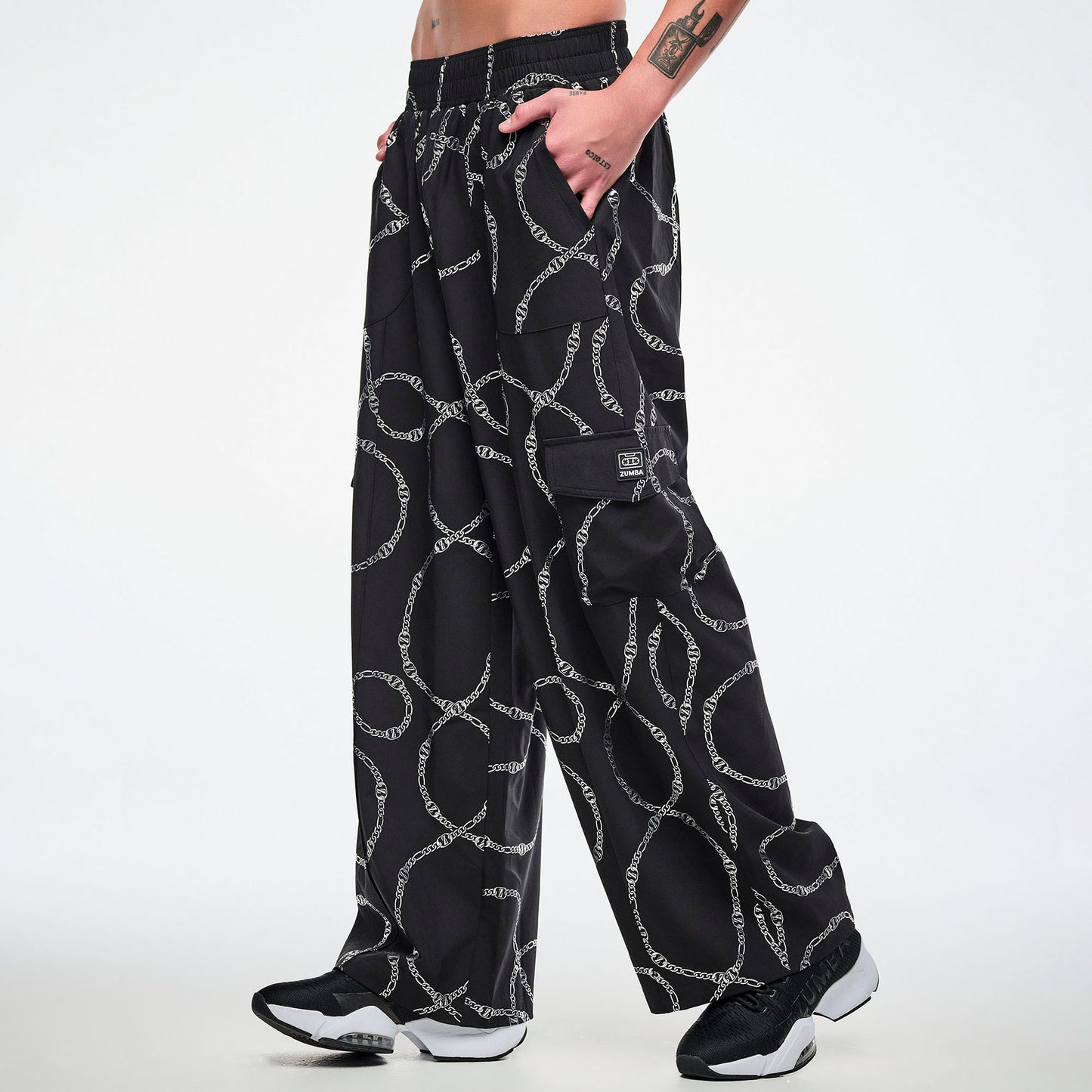 Dale-Z Woven Cargo Pants - Black/Silver Z1B000963