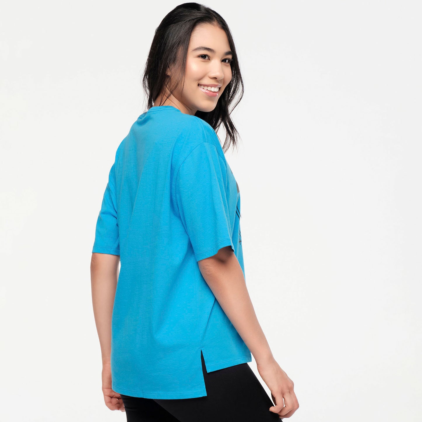 Zumba Explore Crew Neck Top - Sea Me Stuntin'