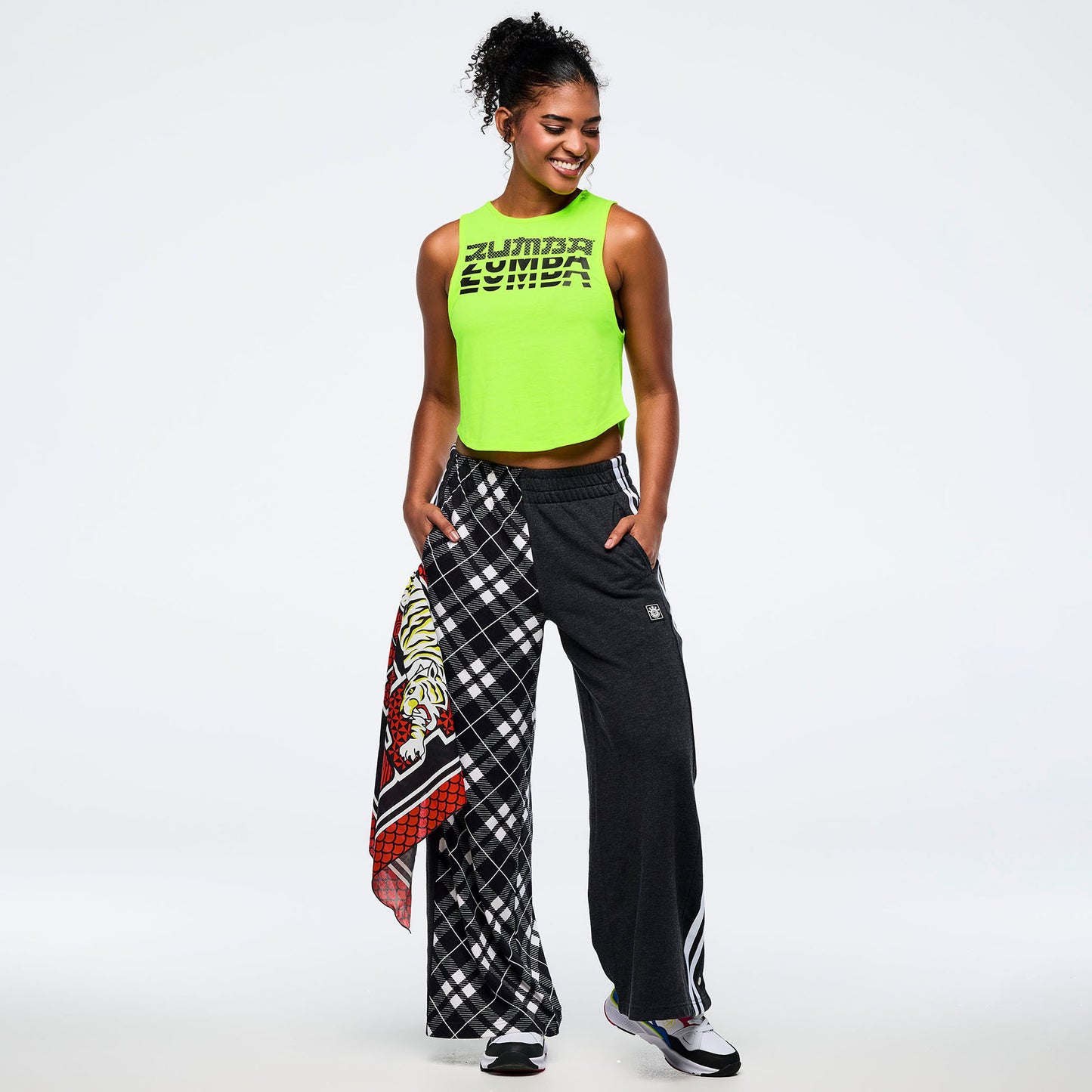 Eastern Flavor Round Hem Muscle Tank Z1T001055