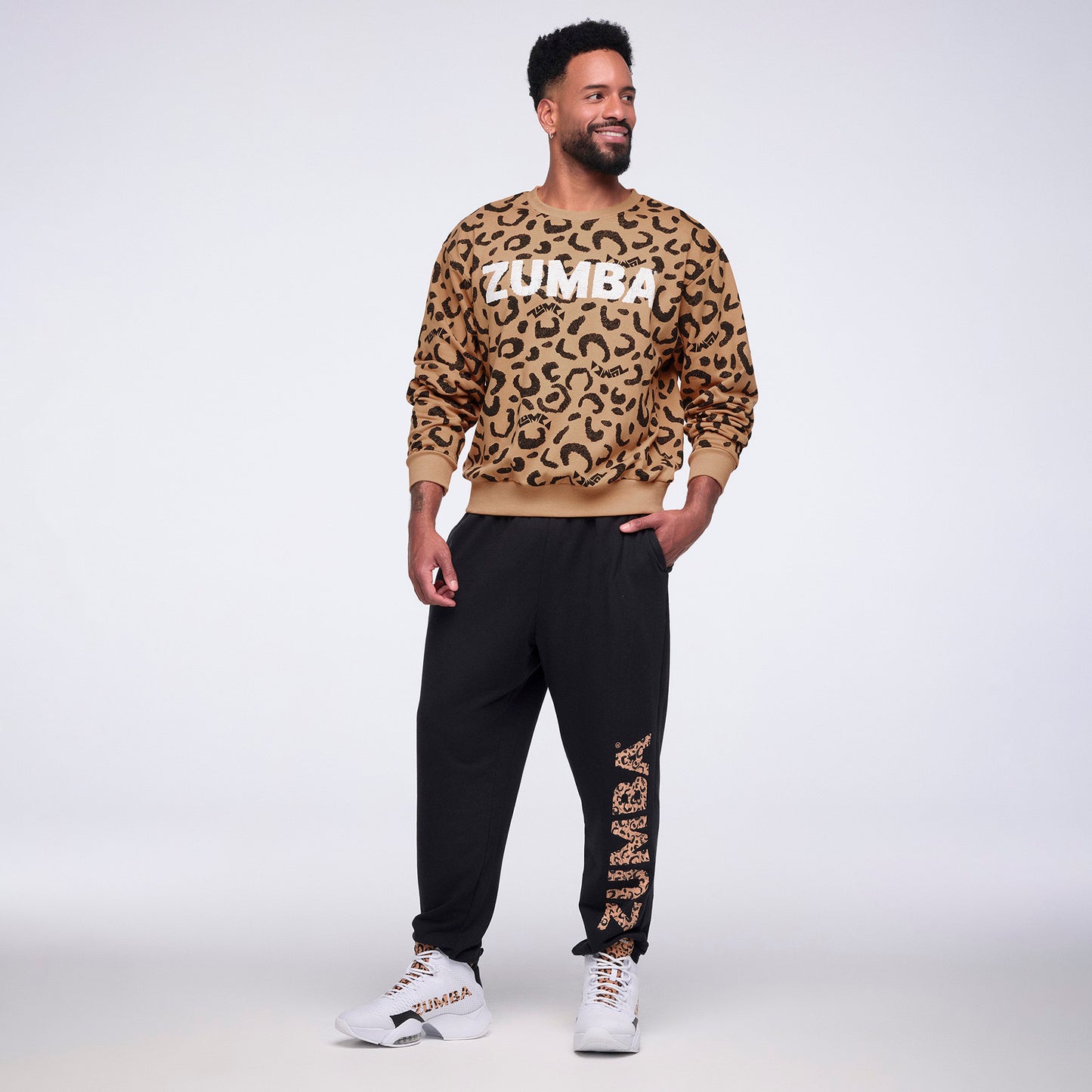 Wildbeat Long Sleeve Pullover Sweatshirt Z1T001198