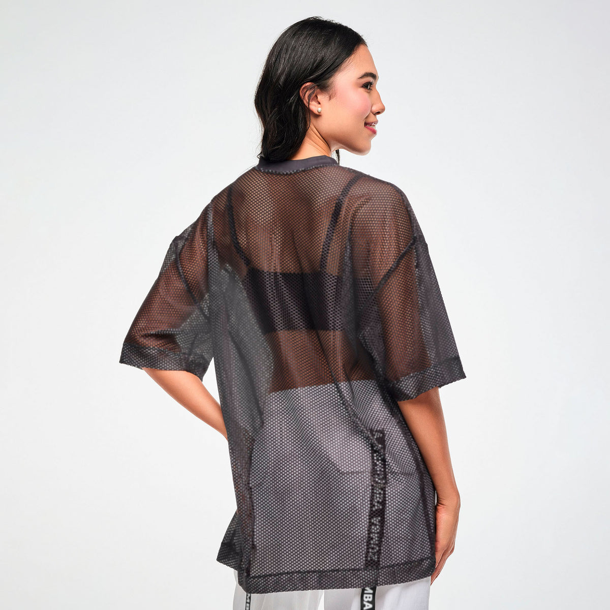 Zumba Basic Oversized Mesh V-Neck Top - Black