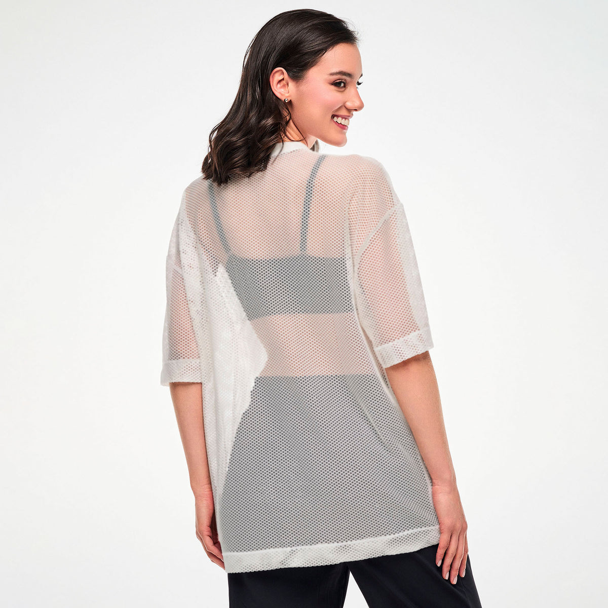 Zumba Basic Oversized Mesh V-Neck Top - White