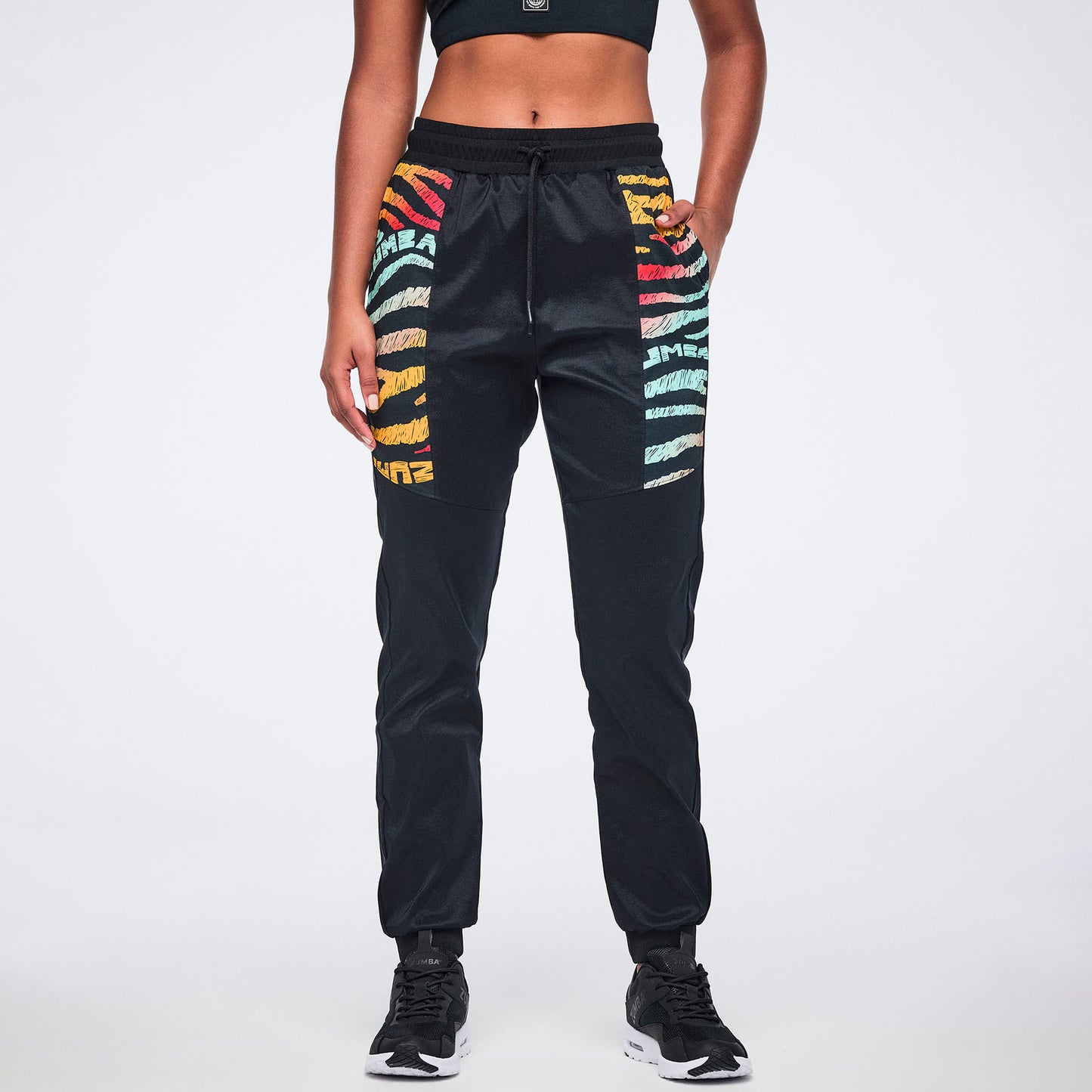 Wildbeat Men's Woven Joggers Z2B000102