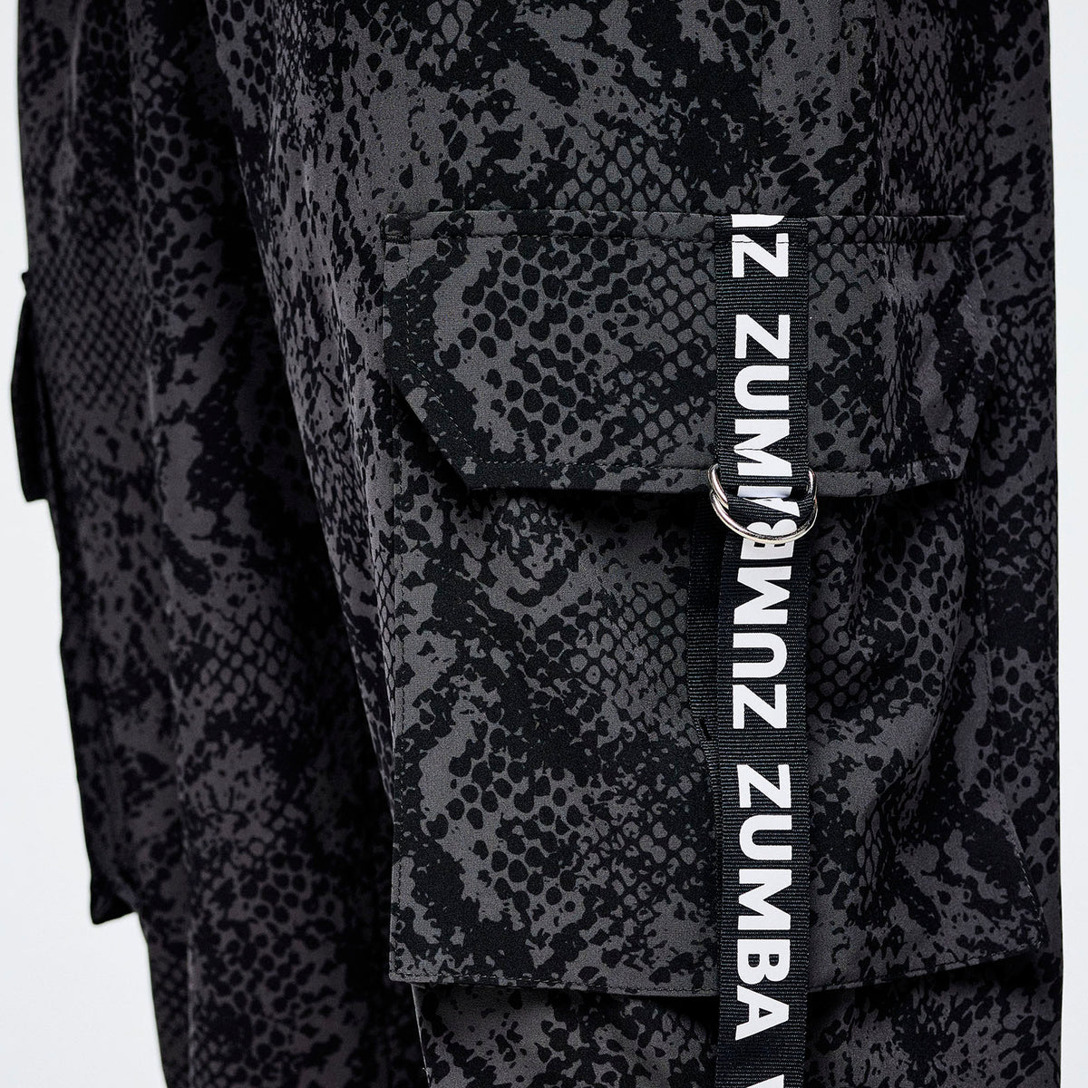 Rock 'n' Roll Men's Woven Cargo Pants Z2B000117