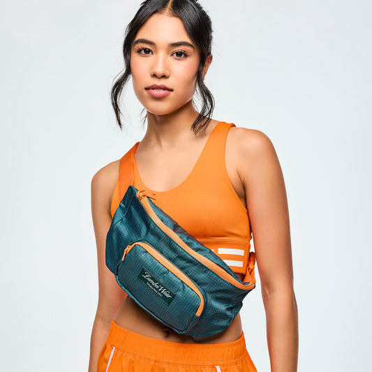Class of 2001 Crossbody Bag Z3A000282