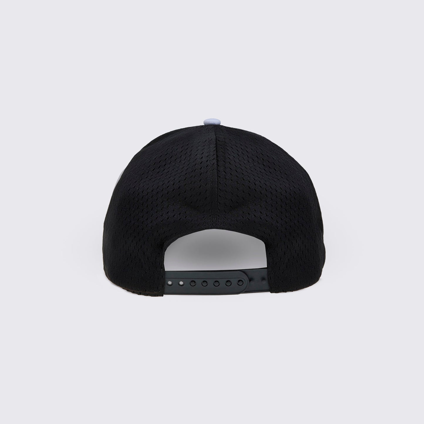 Worldwide Curved Brim Mesh Hat Z3A000326