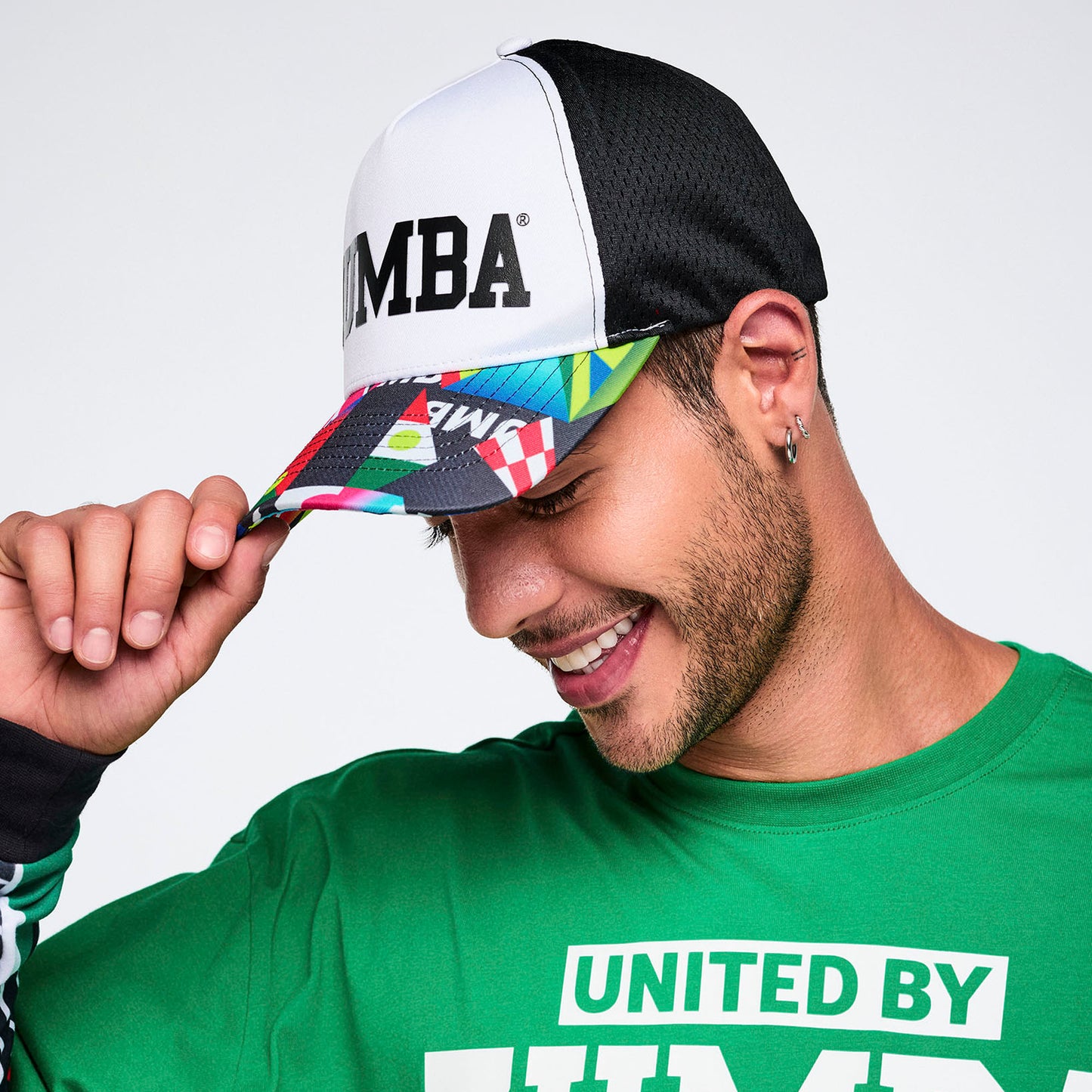 Worldwide Curved Brim Mesh Hat Z3A000326